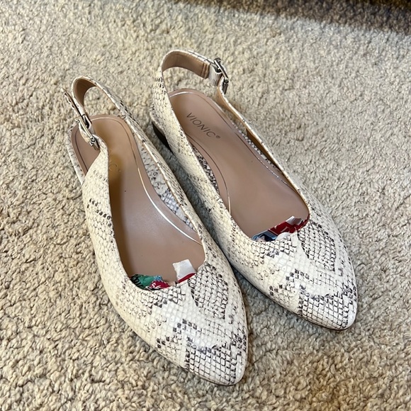 NWOB! Vionic SZ 6.5 jade sling back comfort flats. - Picture 1 of 11